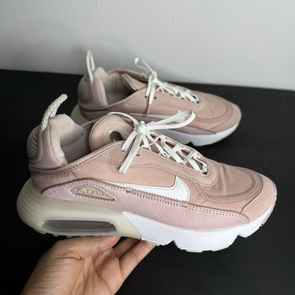 Nike Air Max 2090 Peaches & Cream Shoes Womens Size 6  Pink‎ Trainers Sneakers